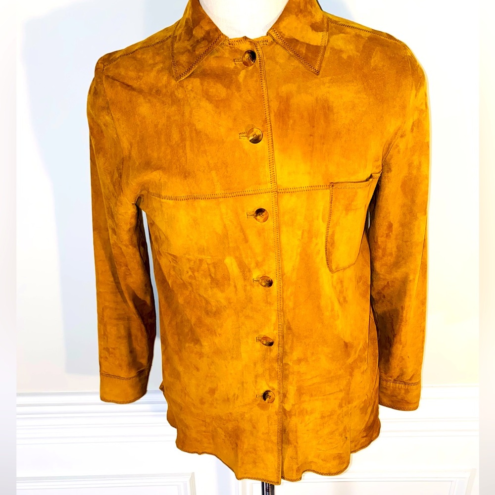 Ladies maddox suede leather button down shirt Sz 38(105)